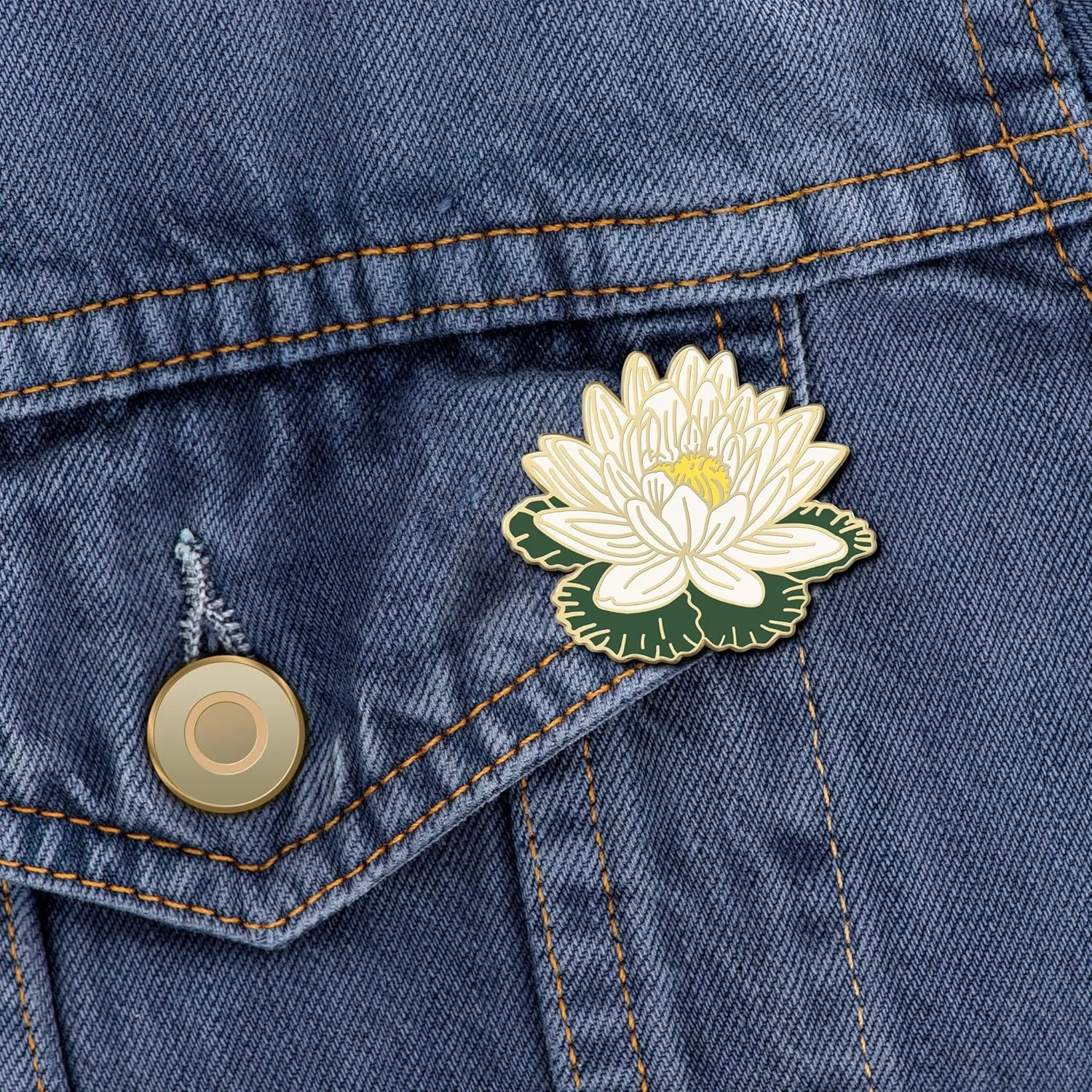 Birth Month Flower Enamel Pin - Elegant Brooch for Women's Accessories - Unique Birthday or Mother's Day Gift - Perfect for Wedding Suits & Dresses - Floral Lapel Pin - Ideal Flower Lover's