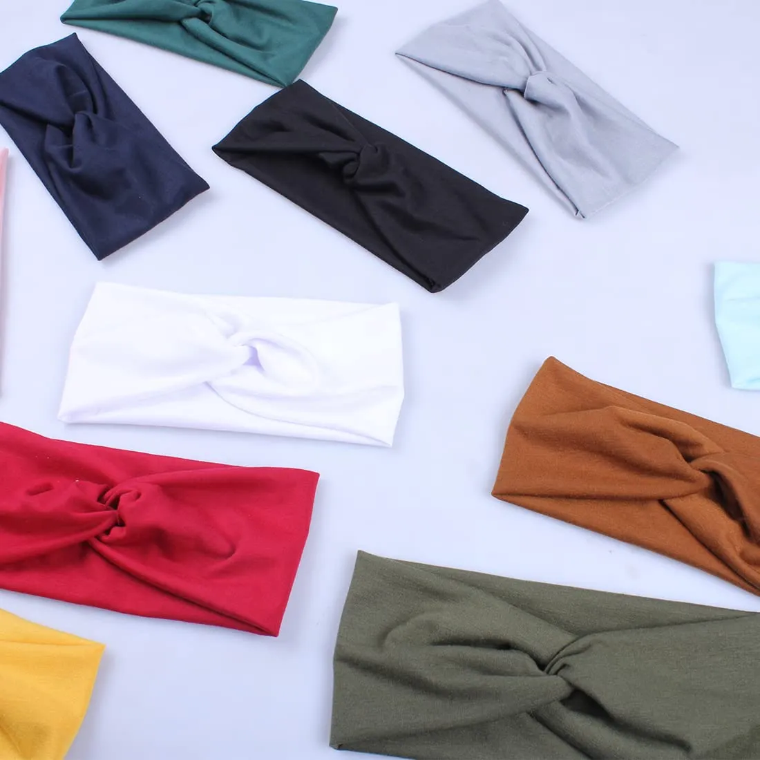 Kachanaa 12 Pack Headbands for Women, Elastic Wide Headbands Non Slip Workout Yoga Sport Hair Bands for Womens Hair Accessories
