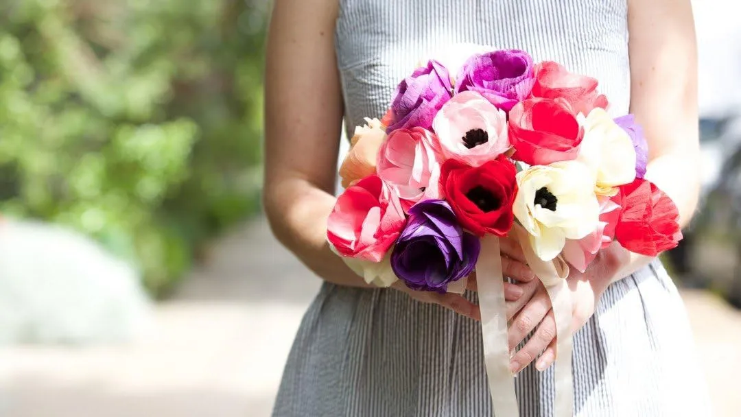 Paper Flowers: Make an Anemone Bouquet
