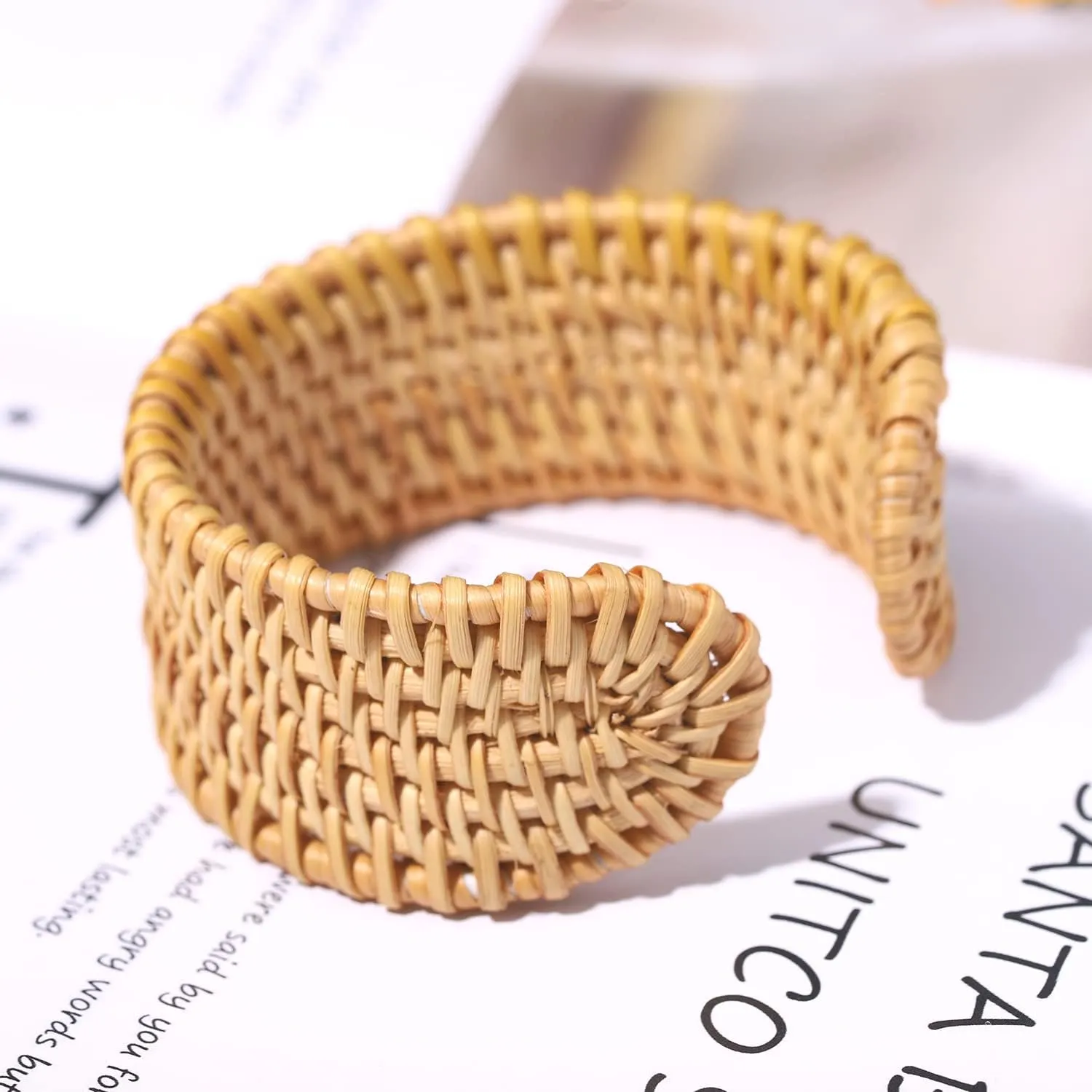 Rattan Bracelet Handmade Lightweight Straw Wicker Braid Cuff Bangle Bracelet Statement Adjustable Bohemian Rattans Woven Chunky Bracelets for Summer Wrist Jewelry